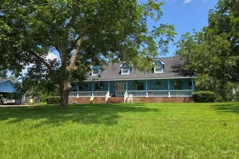 1280 Stephens St Waycross, GA 31503, Ware County