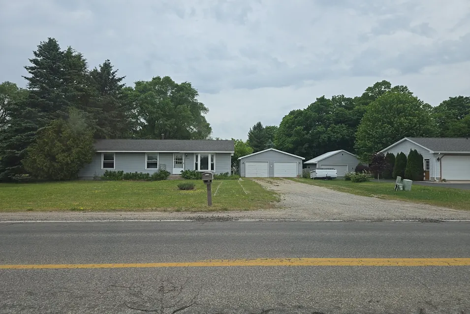 5906 Vance Road Grawn, MI 49637, Grand Traverse County