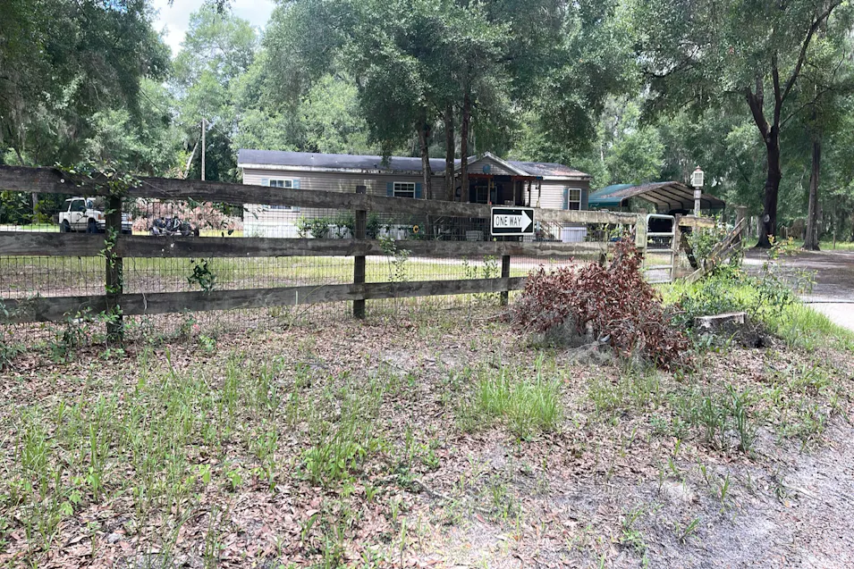 3323 NE 135th St Anthony, FL 32617, Marion County