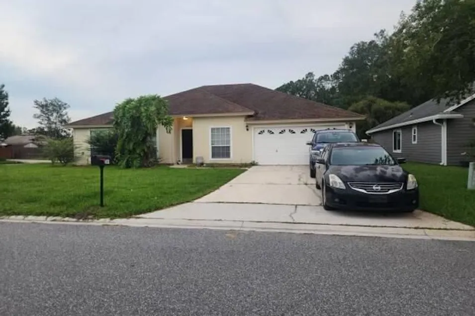 2944 Biloxi Trl Middleburg, FL 32068, Clay County