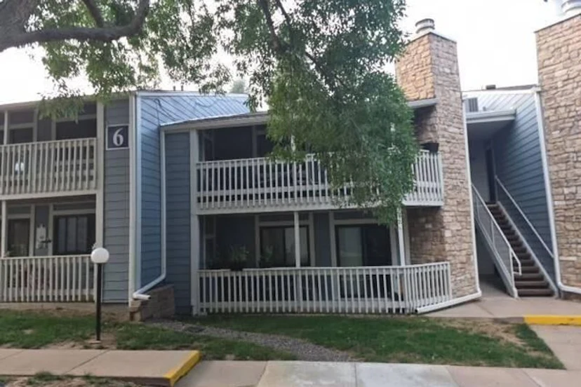 8335 Fairmount Dr Unit 6-201