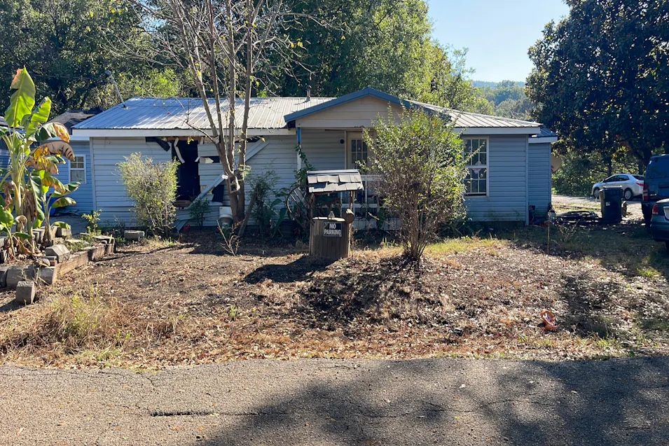 3130 Wellborn St Anniston, AL 36201, Calhoun County