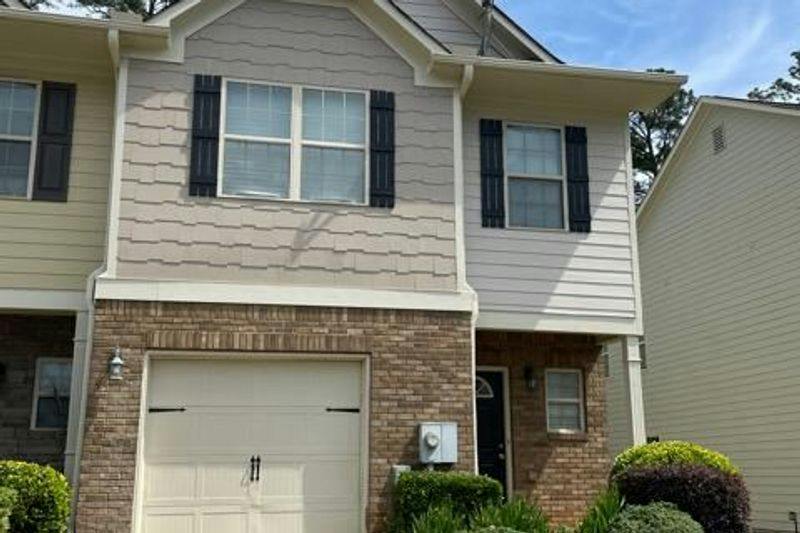 Burns View Ln, Lawrenceville, GA 30044