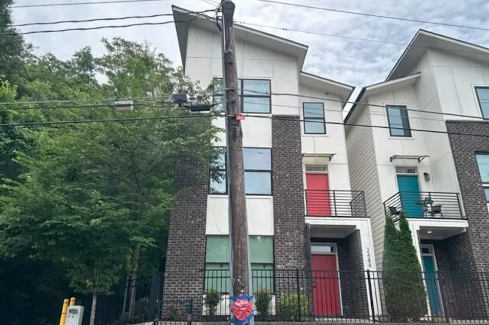 2484 Perry Blvd NW Atlanta, GA 30318, Fulton County