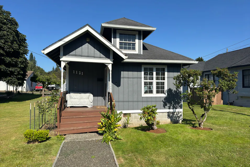 1121 Willapa St Raymond, WA 98577, Pacific County