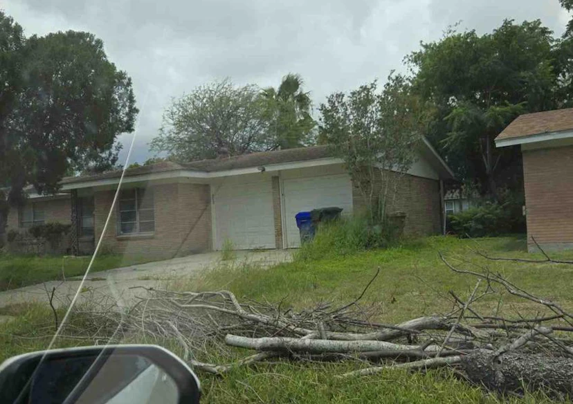 1037 Salem Dr