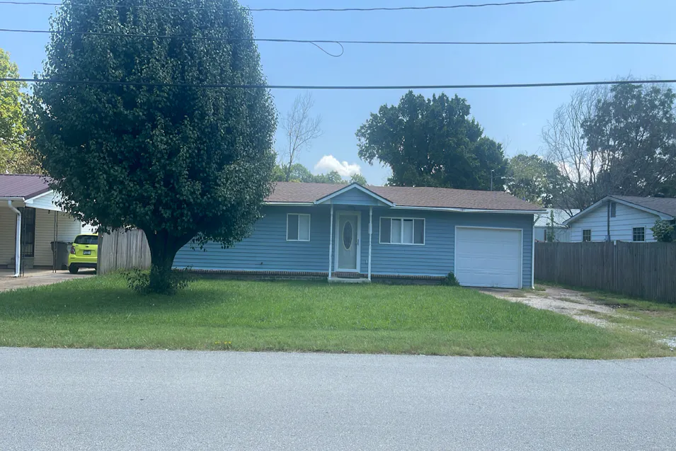 107 South 13th Avenue Paragould, AR 72450, Greene County