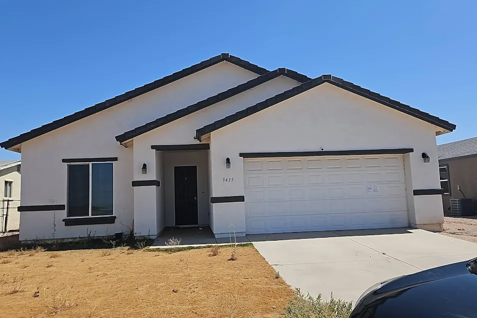 9435 W Magnum Drive Arizona City, AZ 85123, Pinal County