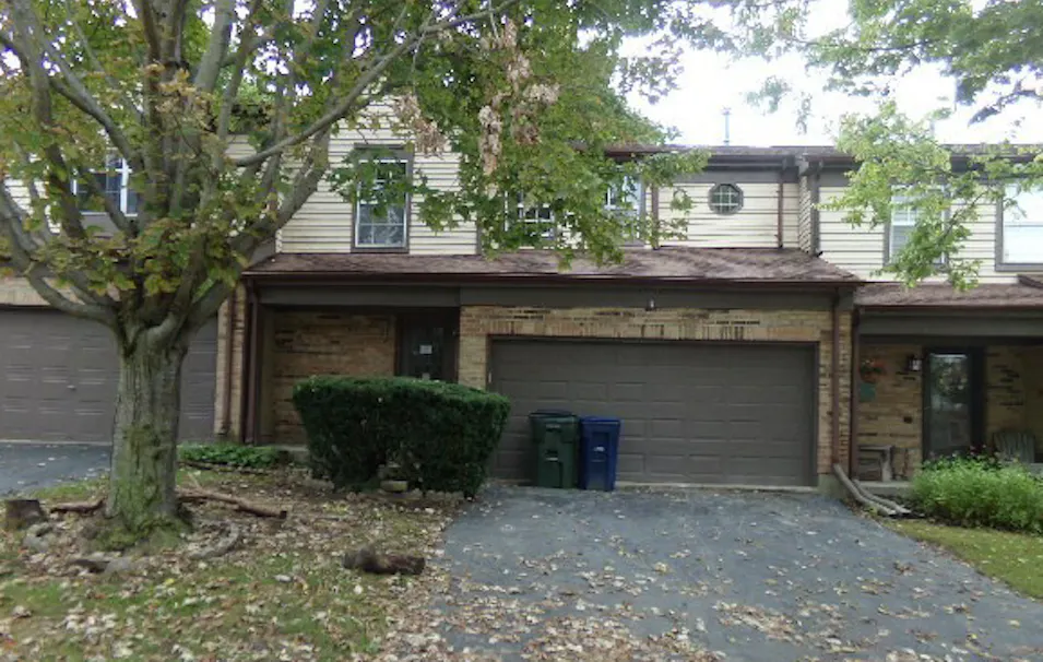 11 Oxford Ct Algonquin, IL 60102, Kane County