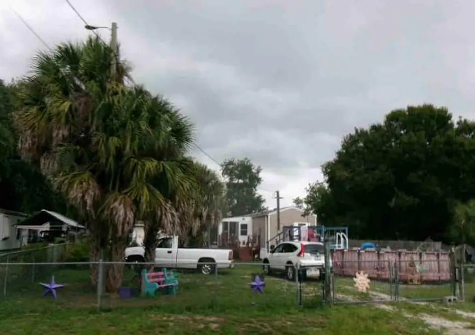1106 Charles St Moore Haven, FL 33471, Glades County