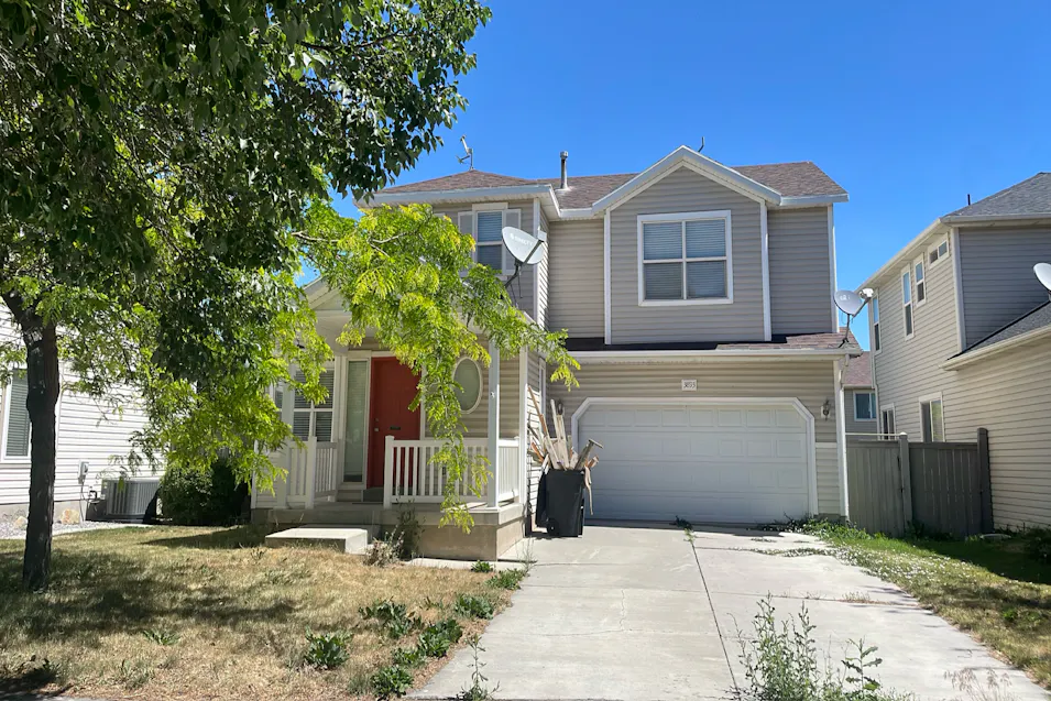 3893 E Chilton Rd Eagle Mountain, UT 84005, Utah County