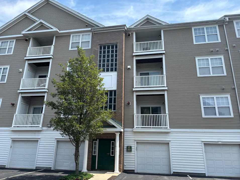88 Mill St 101 Woonsocket, RI 02895, Providence County