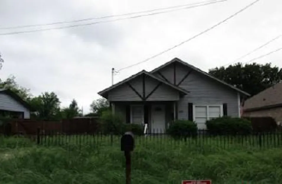 706 Mount Olive St Terrell, TX 75160, Kaufman County