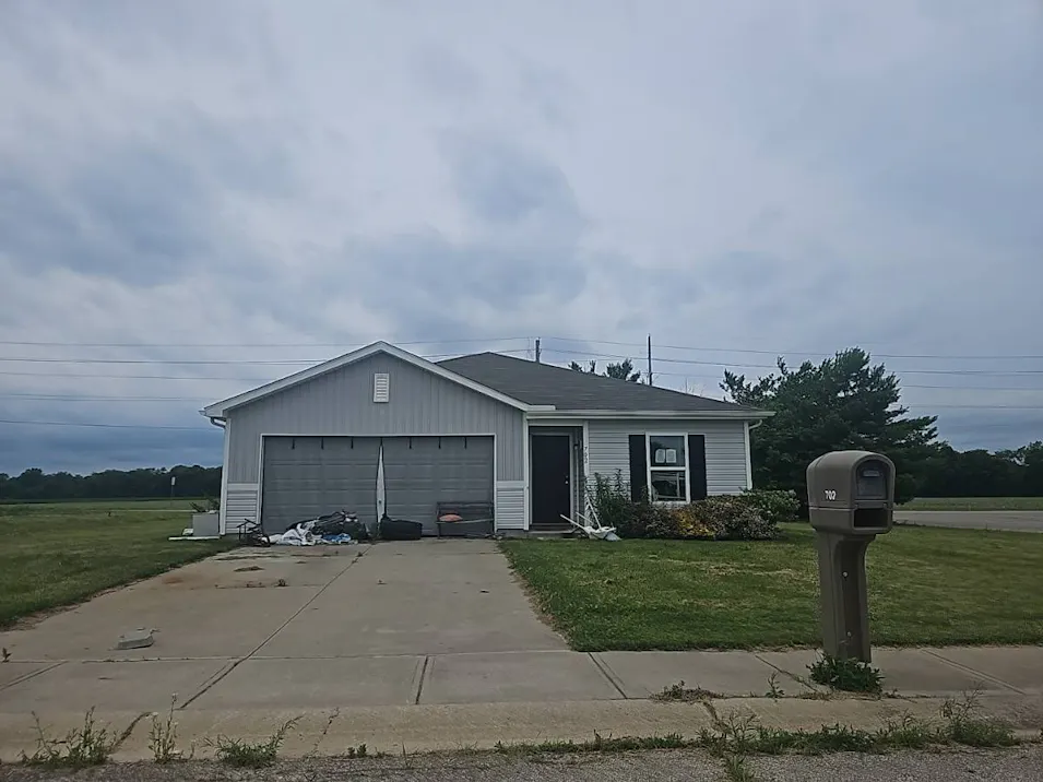 702 Cherry Hill Dr Centerville, IN 47330, Wayne County