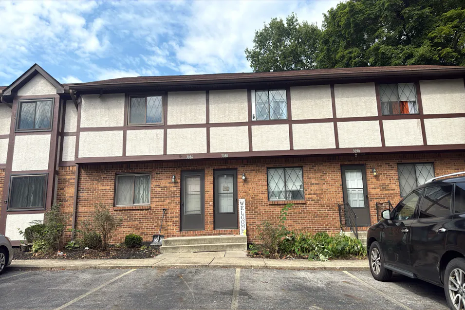3088 Highcliff Ct Columbus, OH 43231, Franklin County