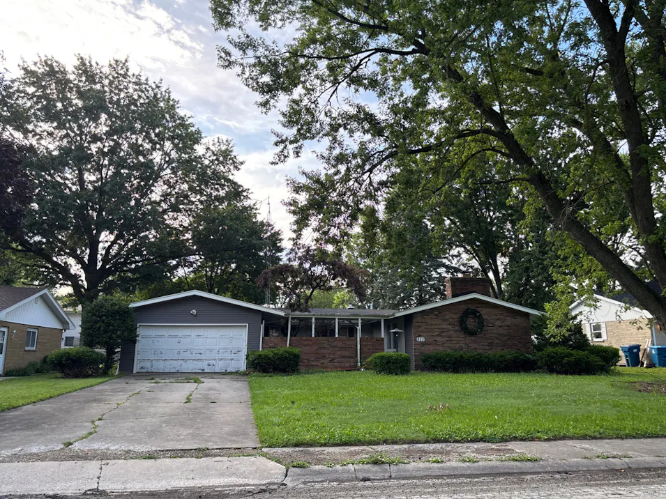 822s Main Ave Kankakee, IL 60901, Kankakee County