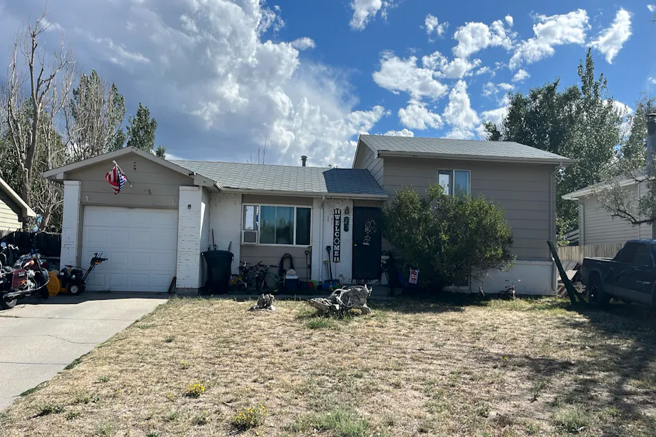 27 W Riverbend Rd Casper, WY 82604, Natrona County