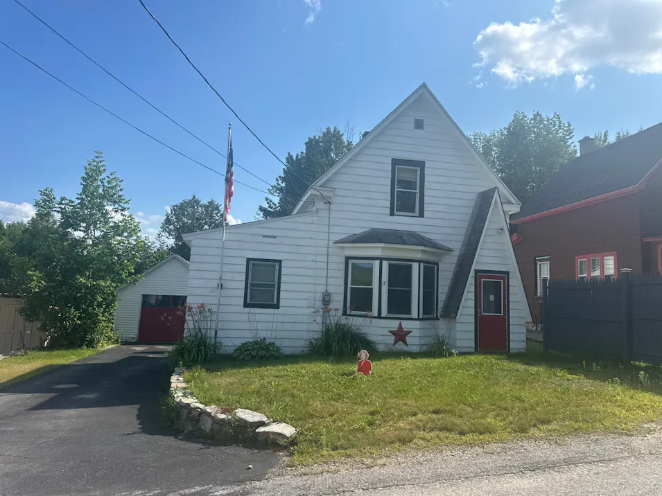 17 Second St Gorham, NH 03581, Coos County