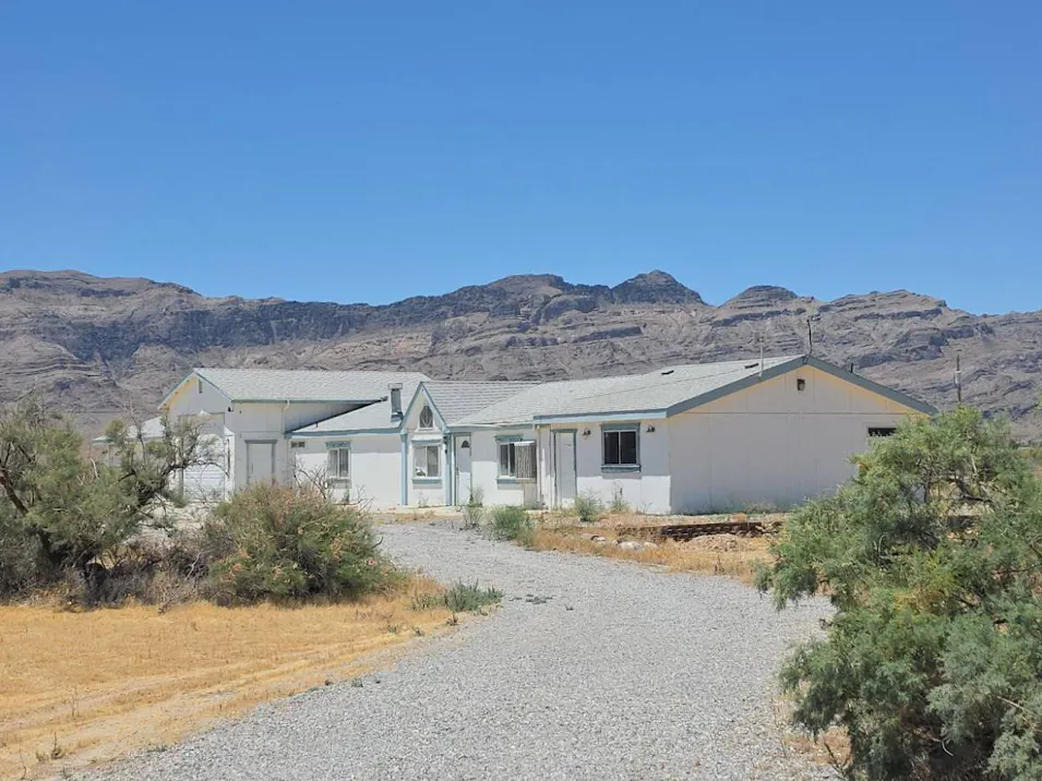 5640 Johnnie Mine St Pahrump, NV 89060, Nye County