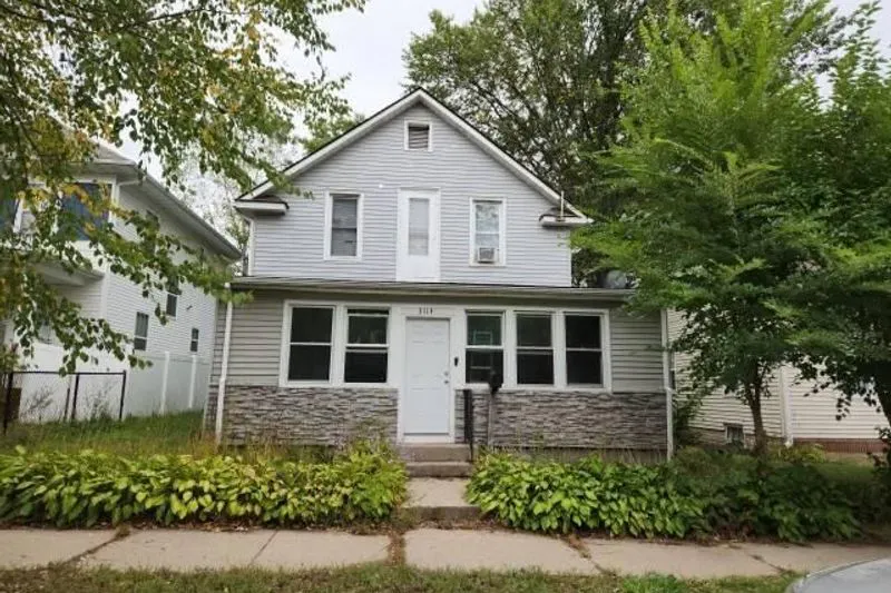 Thomas Ave, Minneapolis, MN 55411 #1