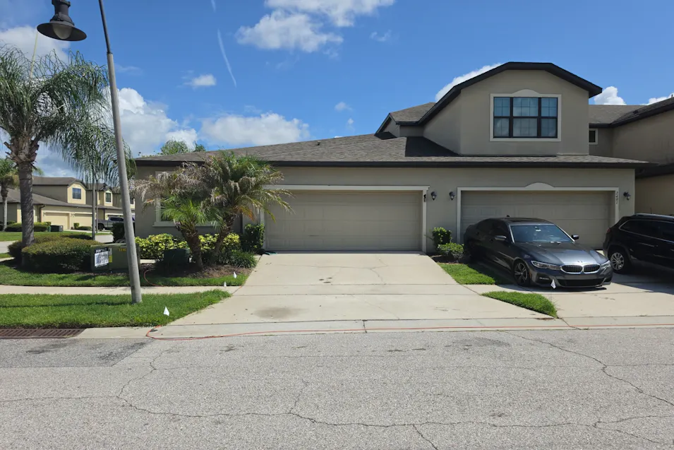 2487 Seven Oaks Dr Saint Cloud, FL 34772, Osceola County