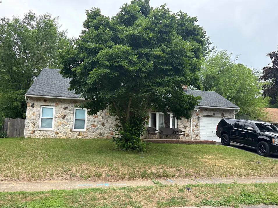 124 Eastmont Ln Sicklerville, NJ 08081, Camden County