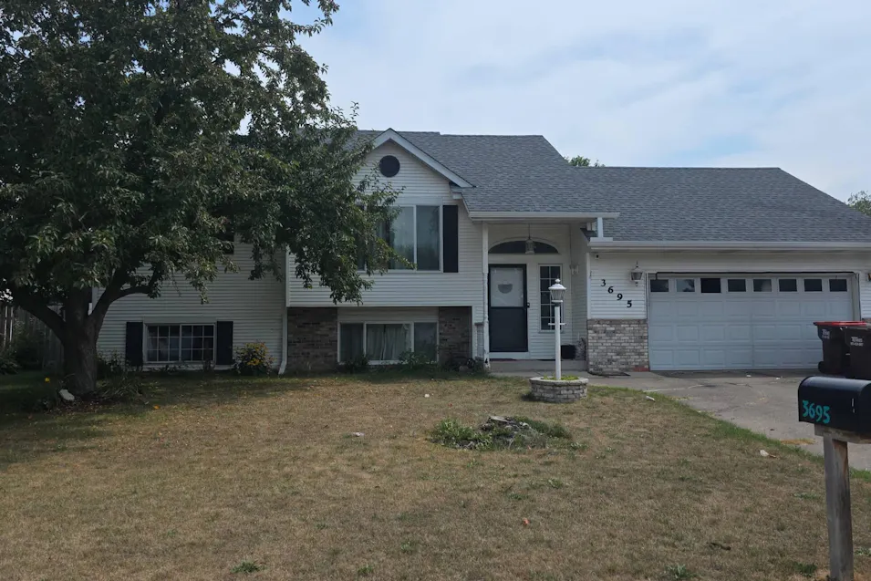 3695 Sirett Ct Hastings, MN 55033, Dakota County