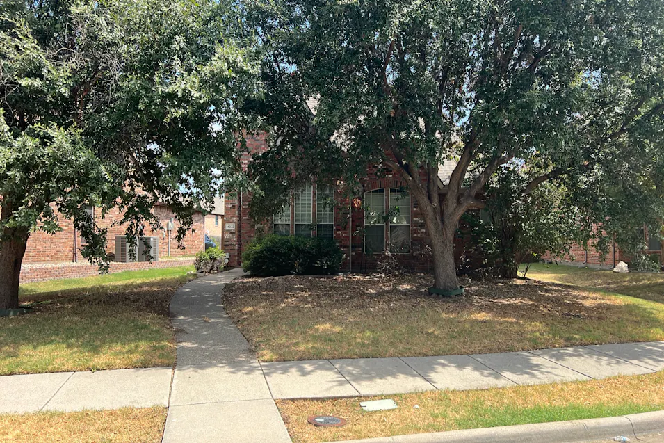 14032 Valley Mills Dr Frisco, TX 75033, Denton County