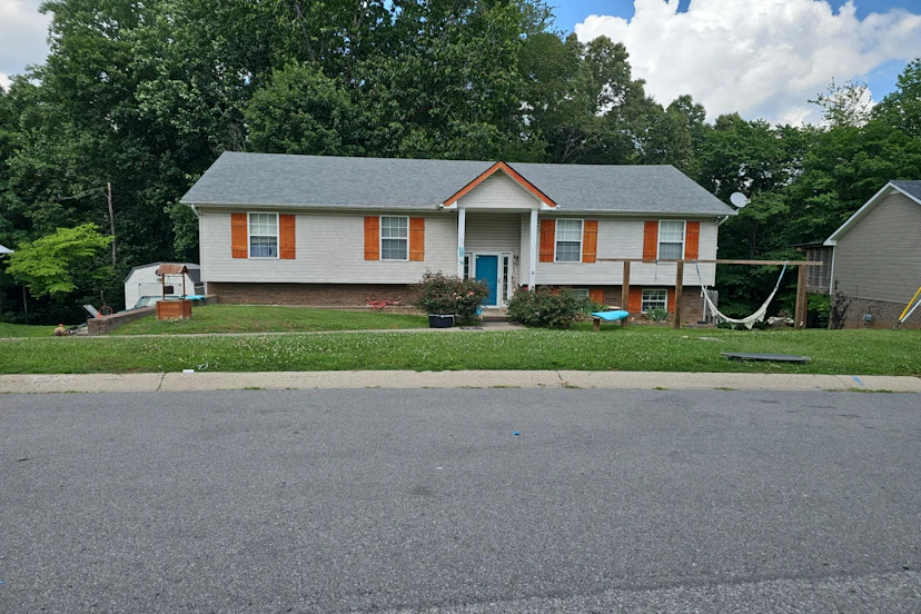 825 Leigh Ann Drive