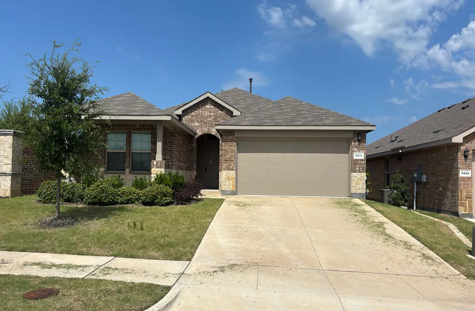5912 Piedrosa Court Denton, TX 76226, Denton County