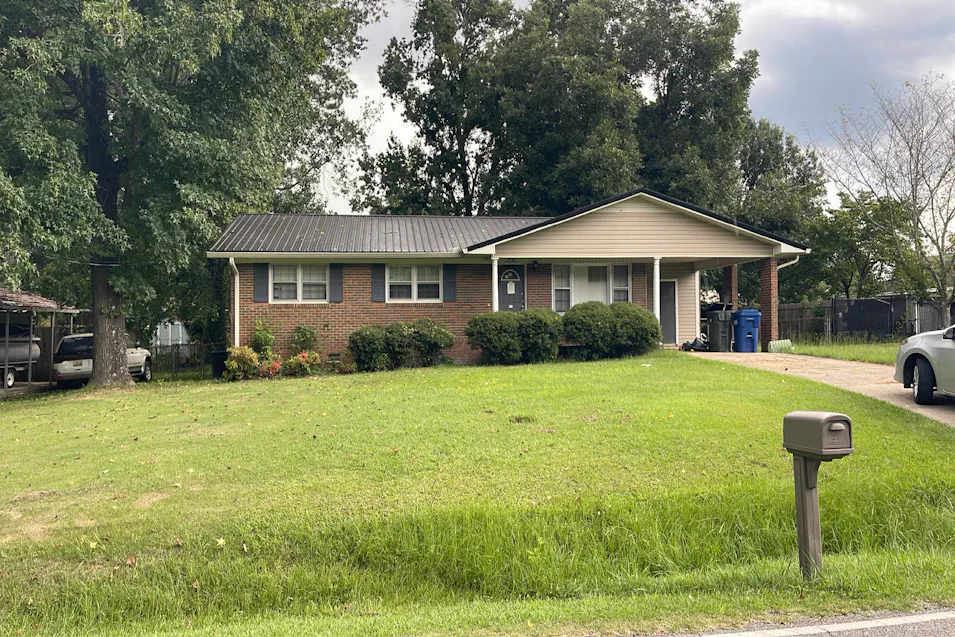 2332 Airport Rd Oxford, AL 36203, Calhoun County