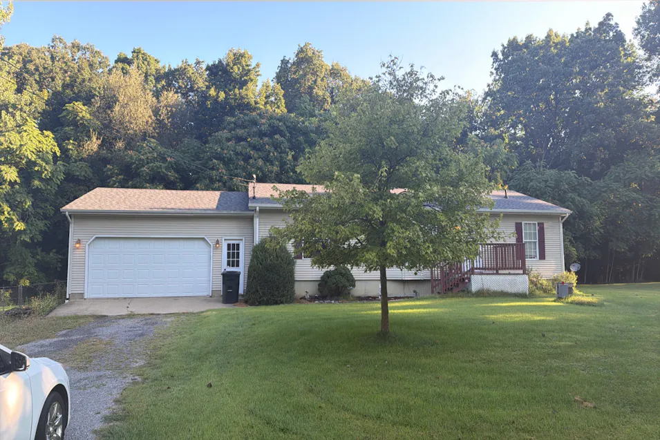 2940 W Washington Ave Jackson, MI 49203, Jackson County
