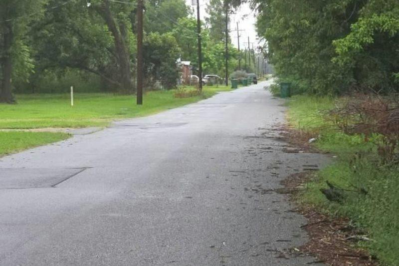 Spruce St, Rayville, LA 71269