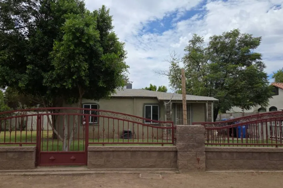 729 W Atlanta Phoenix, AZ 85041, Maricopa County