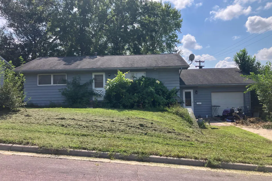 214 Maple St Le Sueur, MN 56058, Le Sueur County