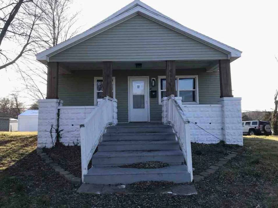 605s 8th St Vandalia, IL 62471, Fayette County