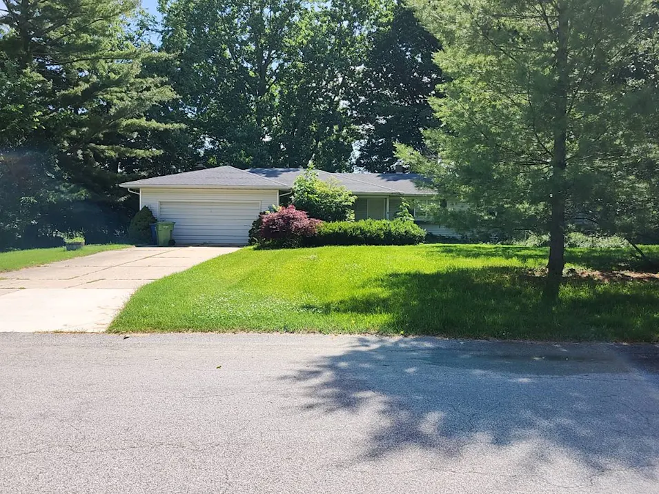 4540 Morningside Dr SE Kentwood, MI 49512, Kent County