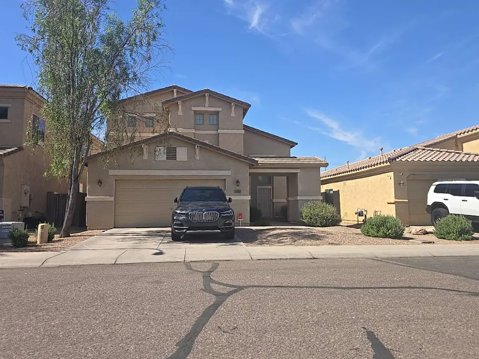 7123 W Pioneer St Phoenix, AZ 85043, Maricopa County