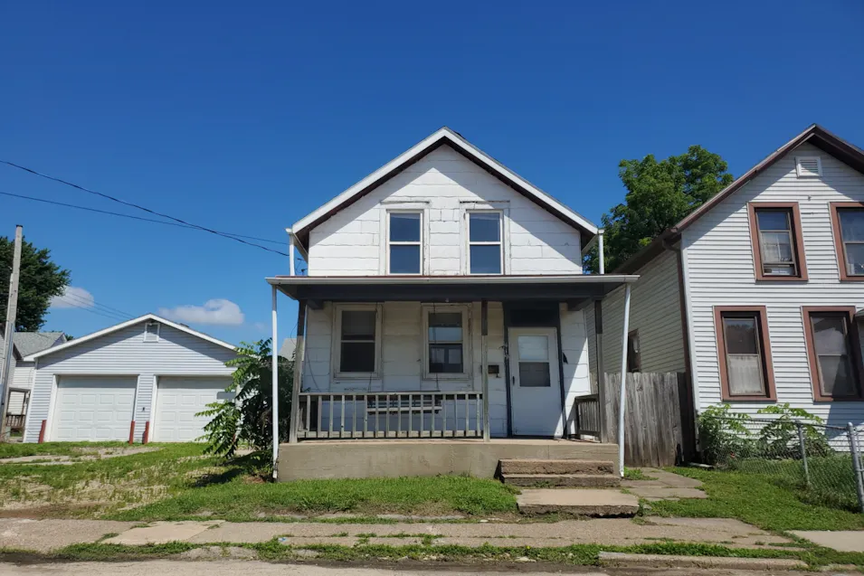 419 Lincoln Ave Dubuque, IA 52001, Dubuque County