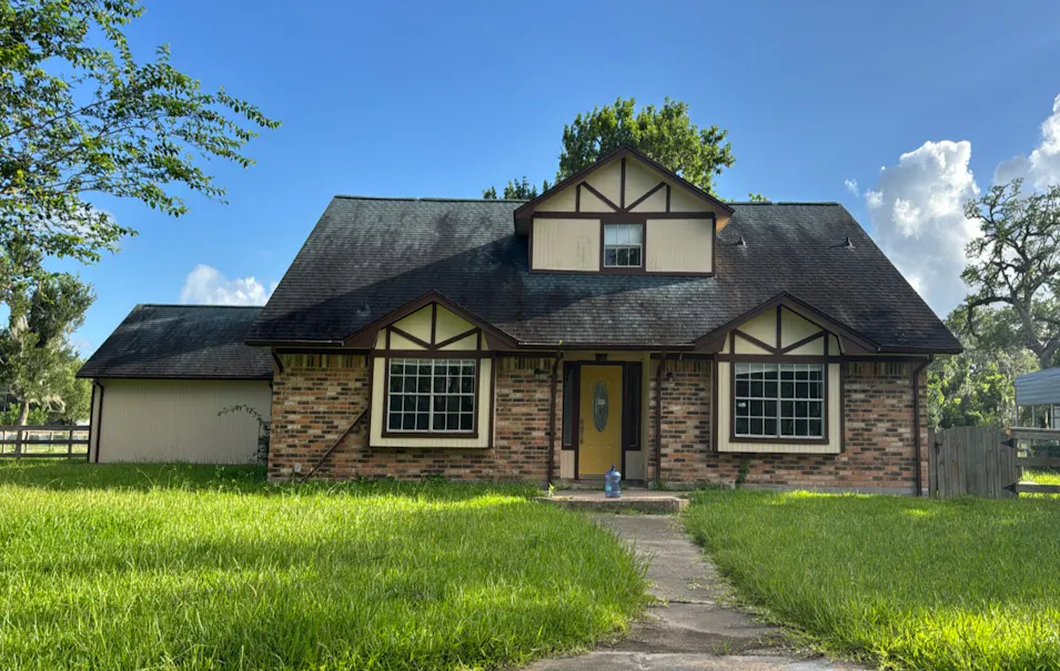 108 Otter Trail Lake Jackson, TX 77566, Brazoria County