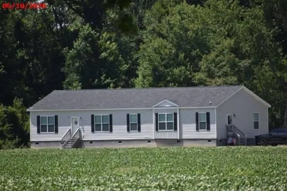 148 Shelisa Dr Maxton, NC 28364, Robeson County