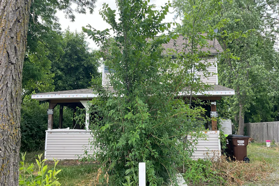 222 W Beecher Adrian, MI 49221, Lenawee County