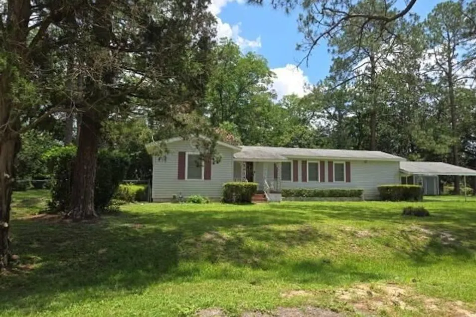 2008 Fairway Drive Waycross, GA 31501, Ware County