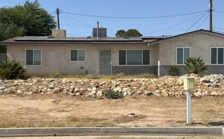 Pat Ave, Mojave, CA 93501 #1