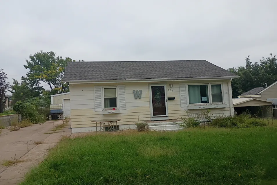 903 E. G Street McCook, NE 69001, Red Willow County