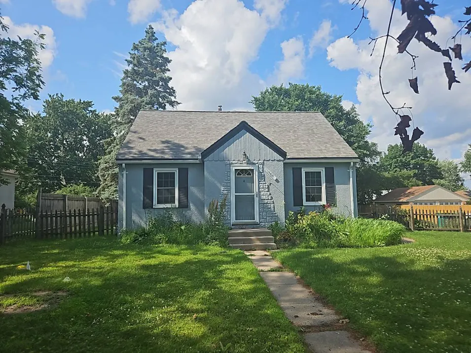 6400 Lombardy Lane Crystal, MN 55428, Minneapolis County
