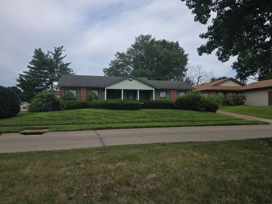 1373 Woodpath Dr Florissant, MO 63031, St. Louis County