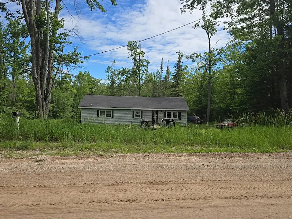 2714 Birch Dr Wolverine, MI 49799, Cheboygan County