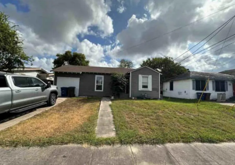 4701 Easter Dr Corpus Christi, TX 78415, Nueces County