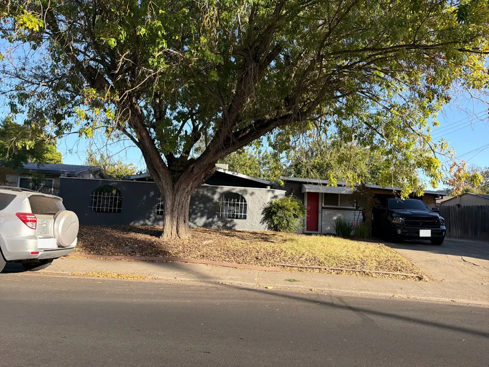 5813 Mendocino Blvd Sacramento, CA 95824, Sacramento County